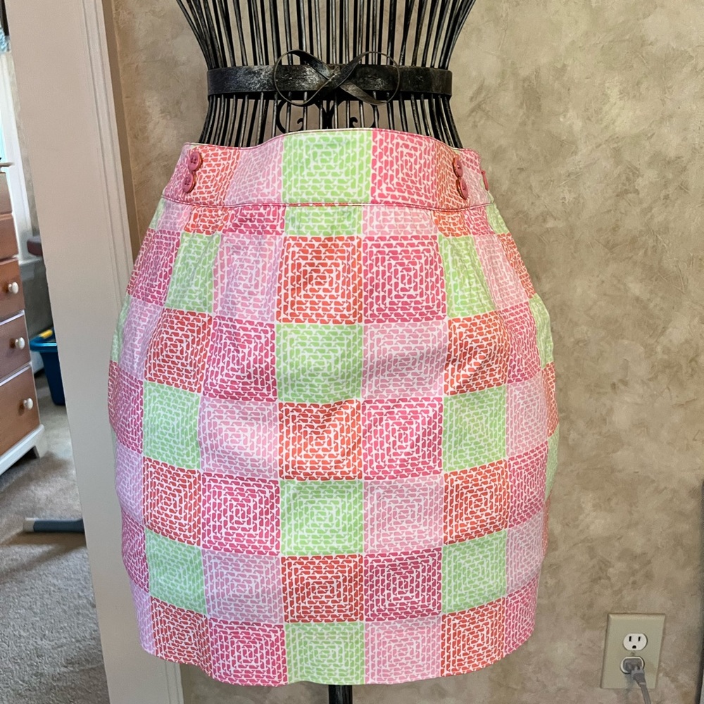 Vineyard Vines -Like new no signs of ever being worn